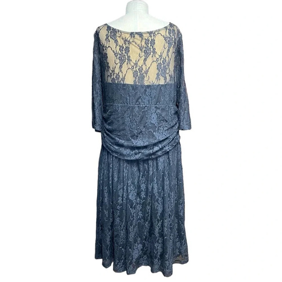Kiyonna Black Nude‎ Lace Ruched Luna Dress Plus Size 2X - Picture 7 of 12